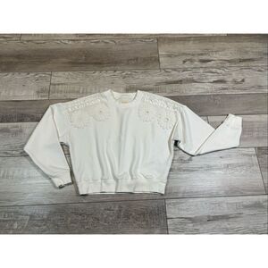 American Eagle ladies cute white sweatshirt size S